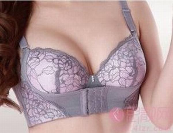 自体脂肪隆胸后手感真实吗