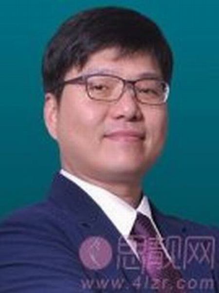 四川悦好医院裴柄万怎么样？