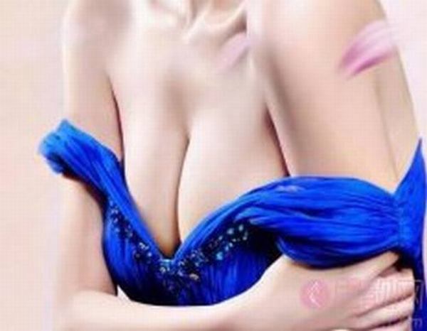 假体隆胸手术切口如何选择？