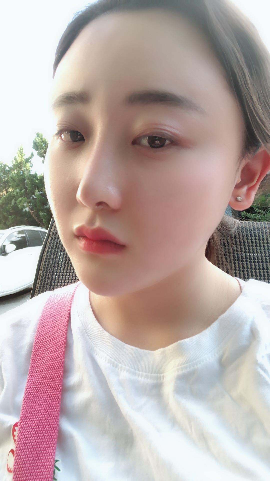 下巴吸脂带多久的头套？