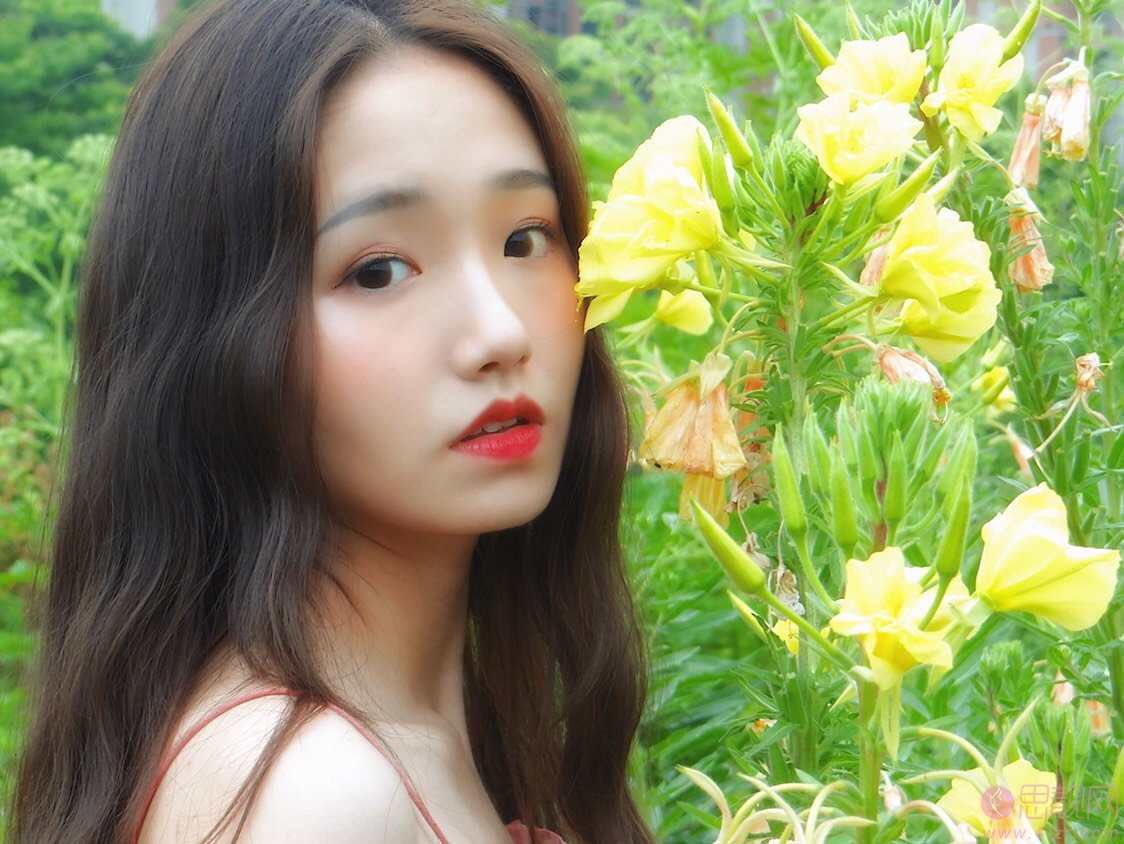 成都医大医院整形美容科2020价格表一览+李辉M唇手术案例