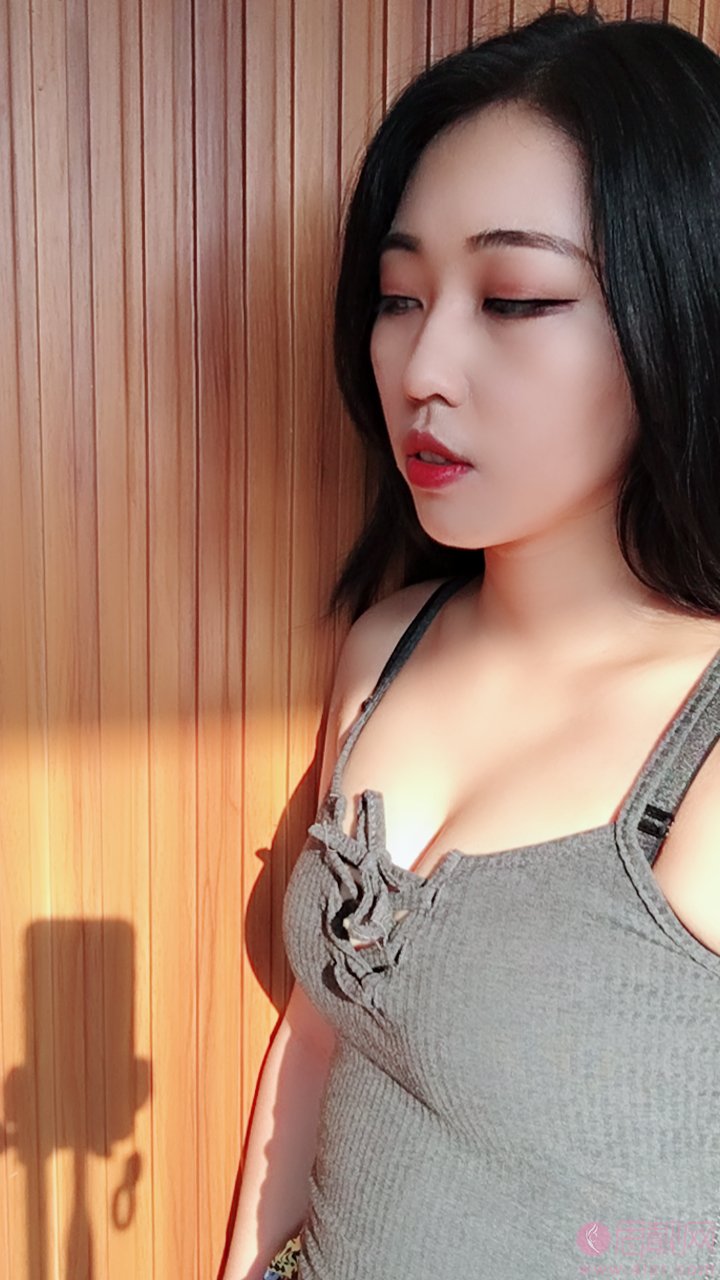 西安画美医疗美容医院罗曼自体脂肪隆胸怎么样？附隆胸案例前后对比及2020价格表一览