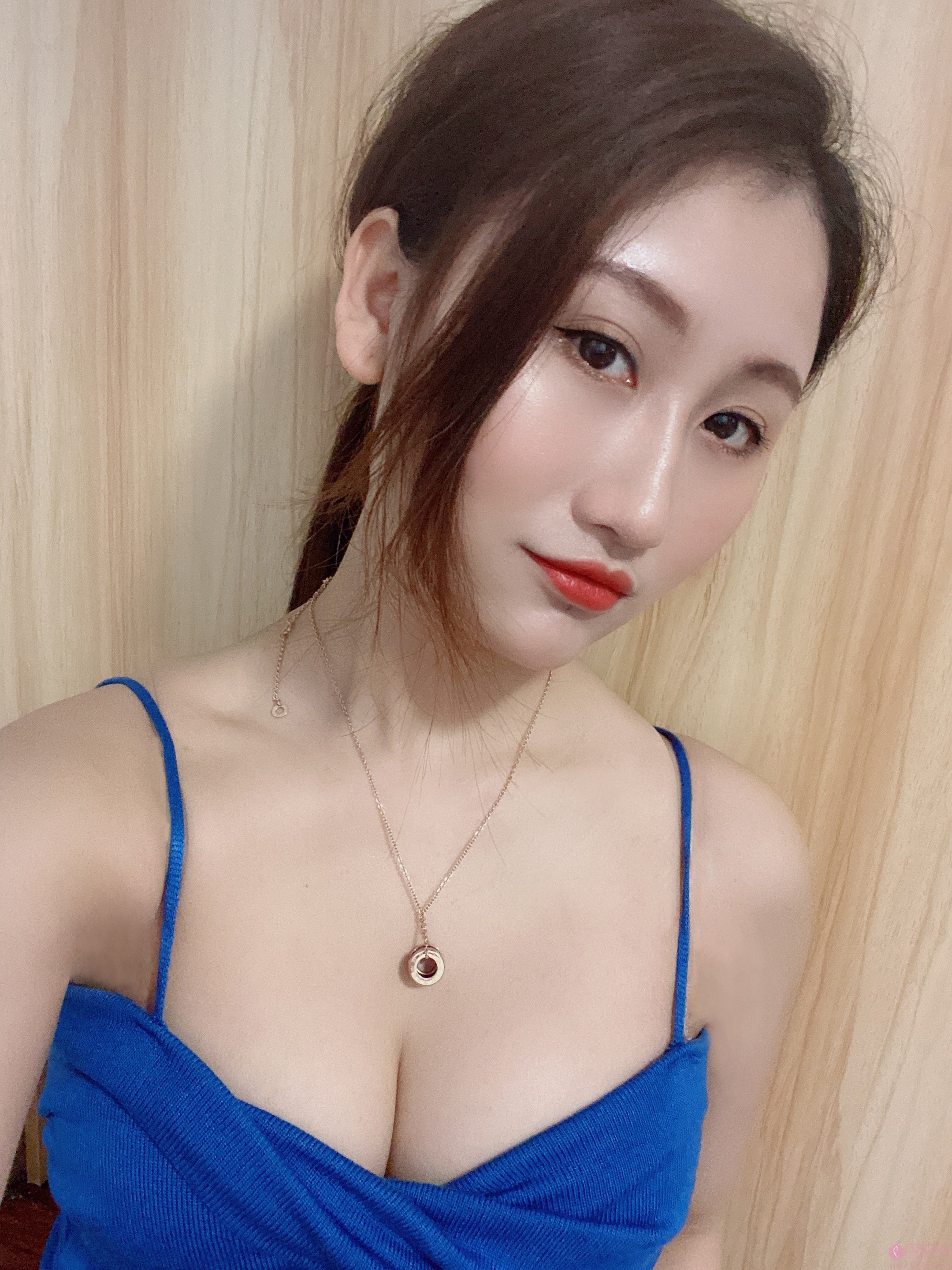 广州曙光医学美容医院江华教授隆胸如何？附隆胸真人案例及价格表明细一览