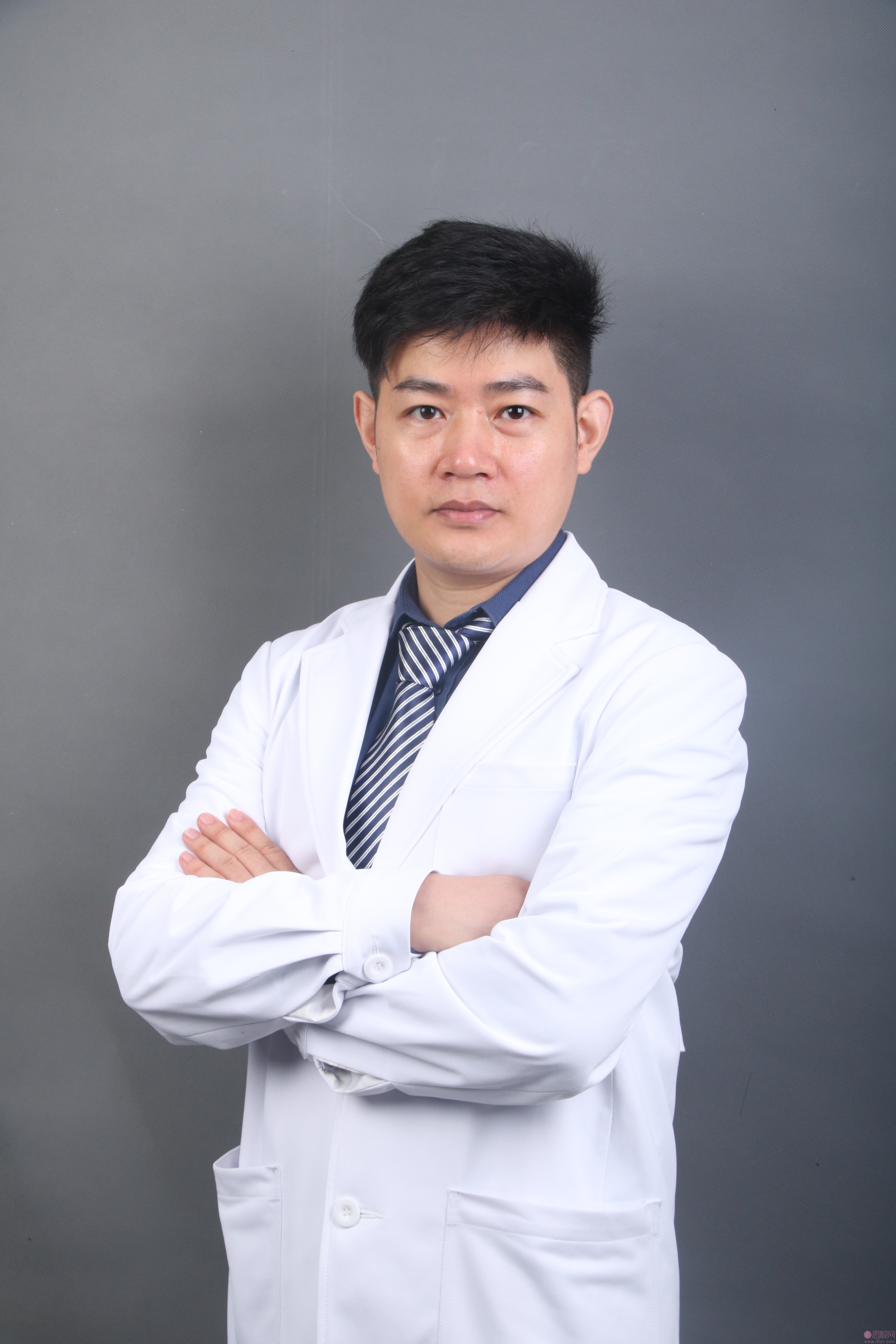 深圳福华医疗美容医院王志东做双眼皮怎么样？附案例及2021年价格表一览