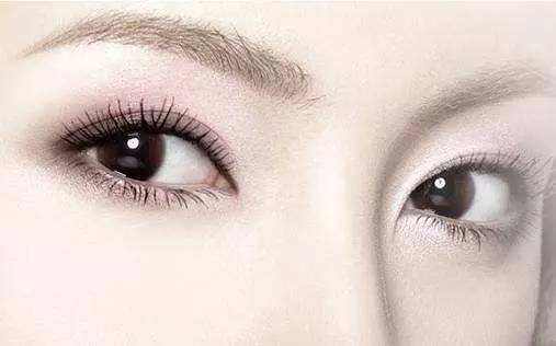 双眼皮手术后要如何好好护理