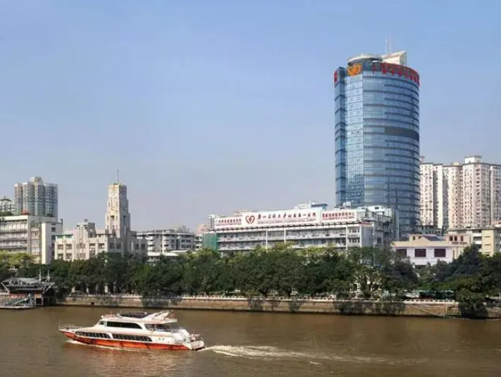 广州权威整形医院介绍！中山三院整形科也不错